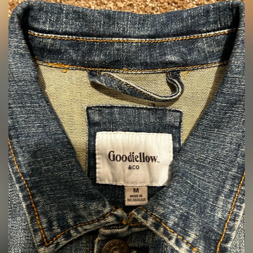 Denim jacket - Picture 2 of 5